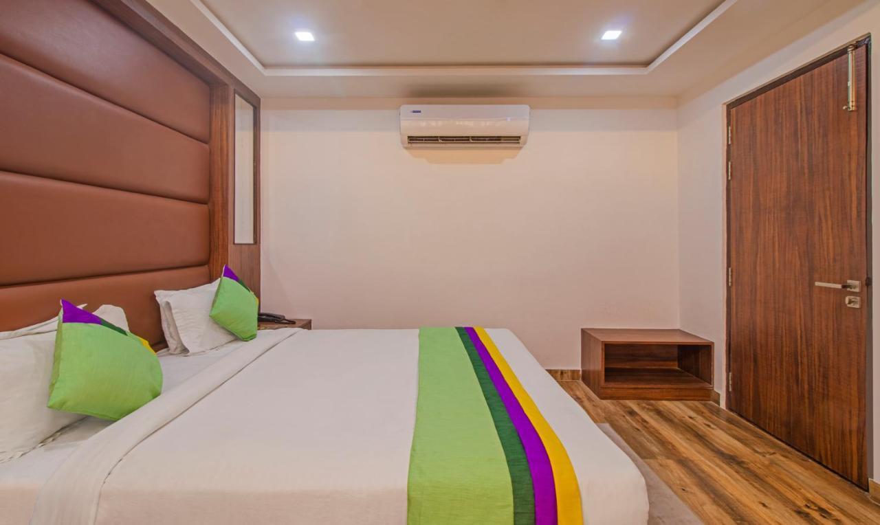 Treebo The Empire Near Taj Mahal Agra Hotel Agra  Bagian luar foto