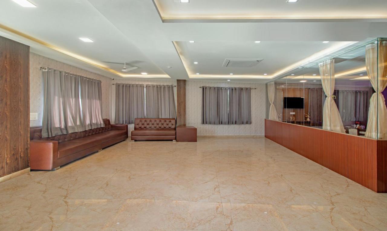Treebo The Empire Near Taj Mahal Agra Hotel Agra  Bagian luar foto